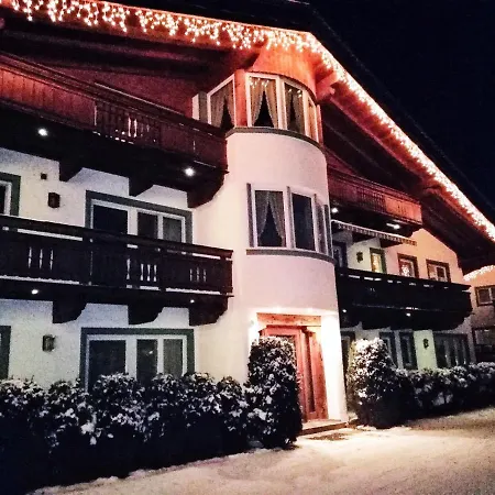 Kaiser Suite, Scheffau 凯撒山麓舍福